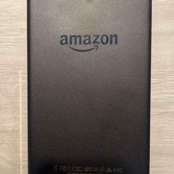 Amazon Fire Tablet HD 8 25GB - Picture 5 of 8